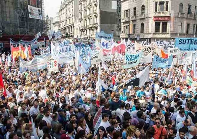 CTERA resolvió Paro Nacional Docente y marcha contra el ajuste en el Presupuesto Educativo.